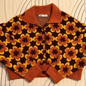 Zara 70s floral print sweater